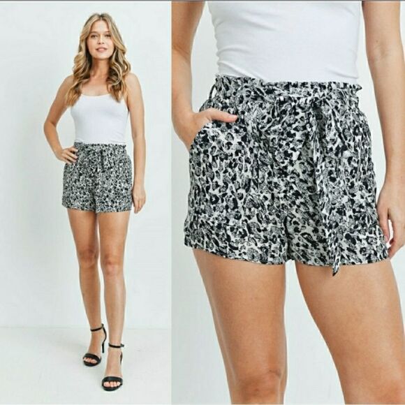 Private Label Pants - Snow Leopard Shorts 